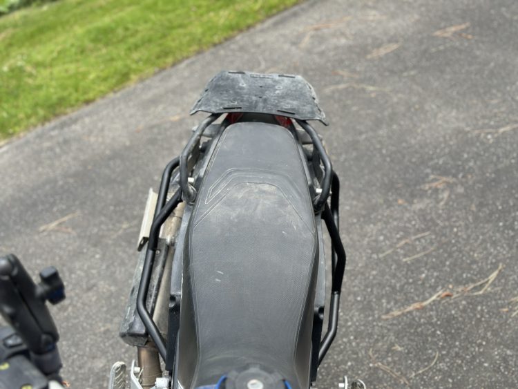 Aprilia Tuareg 660 – Rackless Luggage Support - Image 5