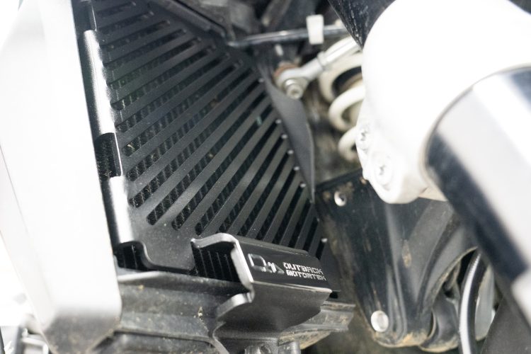 BMW R 1300 GS / GSA – Radiator Guards - Image 3